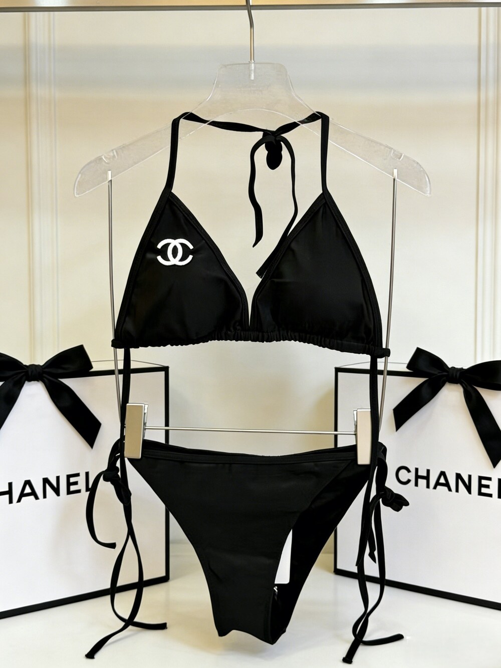 Classic CC Logo Halter Bikini Swimwear - Picture 5 of 6
